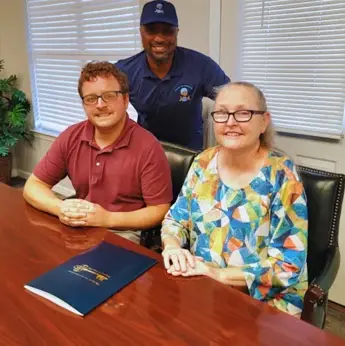 Untitled-design-1 Sell your home quickly for cash in Pensacola, FL—this probate property closed smoothly with the Manzi family’s sale finalized in record time with French Investments.